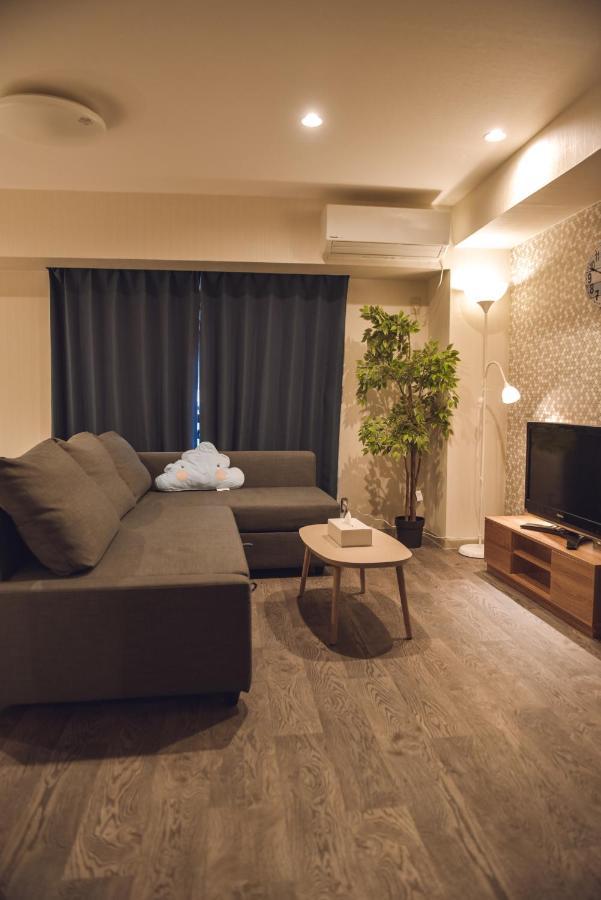 Liberty Palace Apartment1 Osaka Bagian luar foto